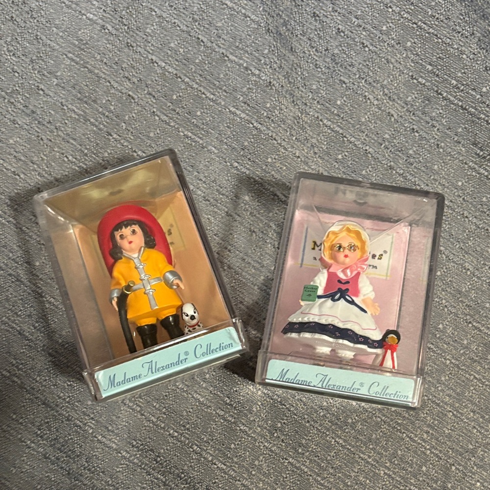 Madame Alexander Merry Miniatures Hallmark Fire Fighter & Mother Goose